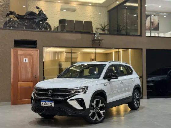 VOLKSWAGEN TAOS 1.4 250 TSI TOTAL FLEX HIGHLINE AUTOMÁTICO