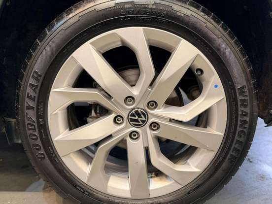 VOLKSWAGEN-TAOS-1.4 250 TSI TOTAL FLEX COMFORTLINE AUTOMÁTICO VOLKSWAGEN-TAOS-2022