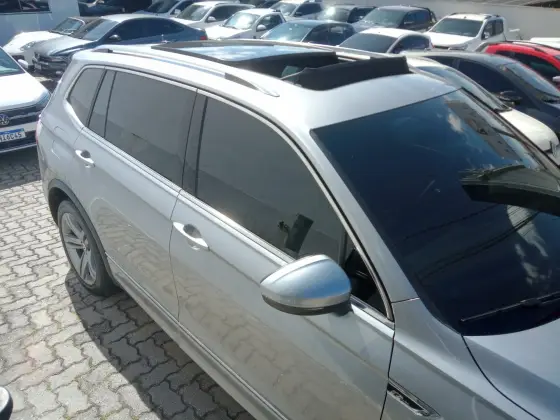 VOLKSWAGEN TIGUAN 2.0 350 TSI GASOLINA ALLSPACE R-LINE 4MOTION DSG