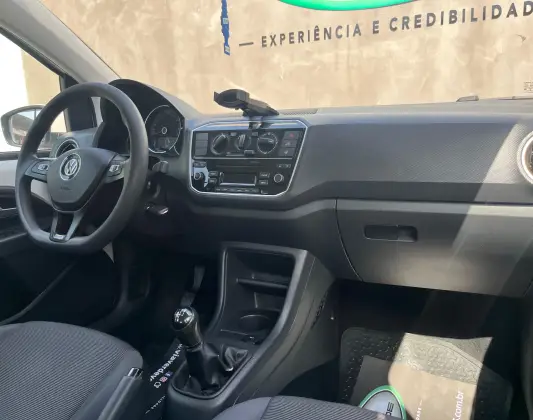 VOLKSWAGEN UP 1.0 MPI TOTAL FLEX 4P MANUAL