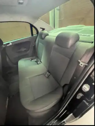 VOLKSWAGEN-VOYAGE-2014