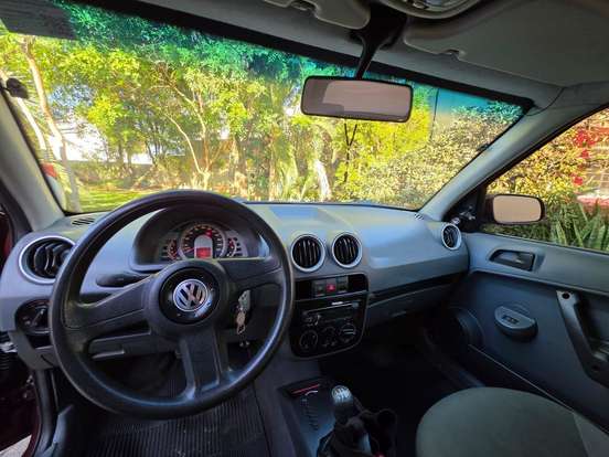 VOLKSWAGEN-PARATI-2005