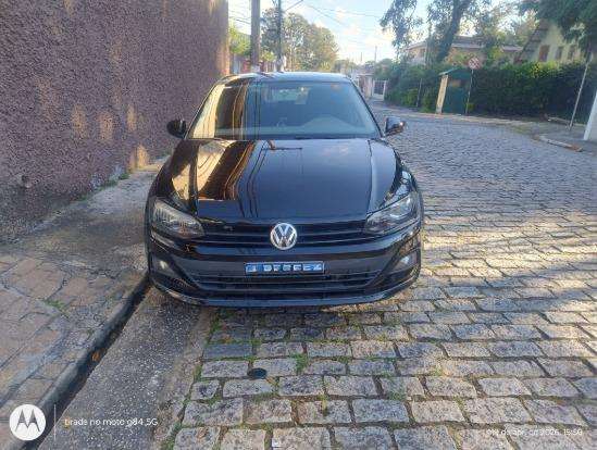 VOLKSWAGEN-POLO-2019