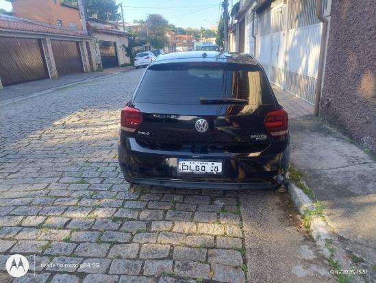VOLKSWAGEN-POLO-2019