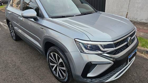 VOLKSWAGEN TAOS 1.4 250 TSI TOTAL FLEX HIGHLINE AUTOMÁTICO