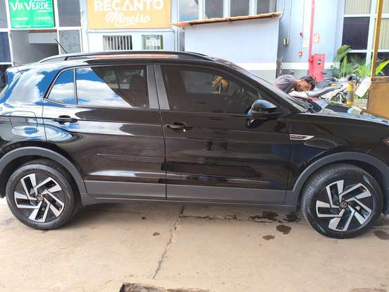 VOLKSWAGEN-T-CROSS-1.0 200 TSI TOTAL FLEX COMFORTLINE AUTOMÁTICO VOLKSWAGEN-T-CROSS-2024