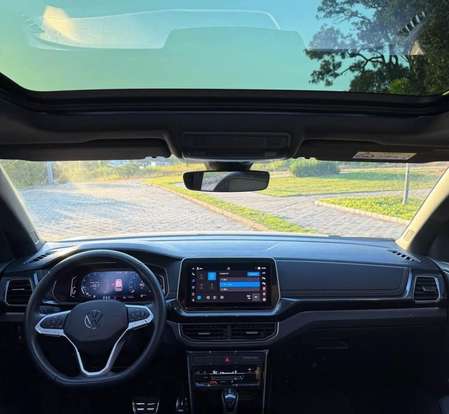 VOLKSWAGEN-T-CROSS-2024
