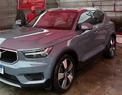 VOLVO XC40 2.0 T5 GASOLINA MOMENTUM AWD GEARTRONIC VOLVO XC40 2.0 T5 GASOLINA MOMENTUM AWD GEARTRONIC