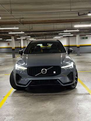 VOLVO-XC60-2024