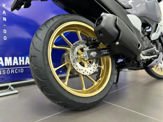 YAMAHA-FZ15 FAZER CONNECTED ABS-2026
