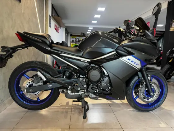 YAMAHA XJ6 F 