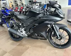 YAMAHA YZF R15 YAMAHA YZF R15