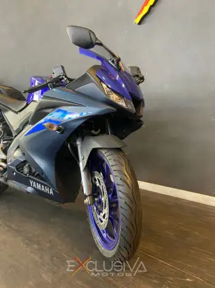 YAMAHA-YZF R15-2025
