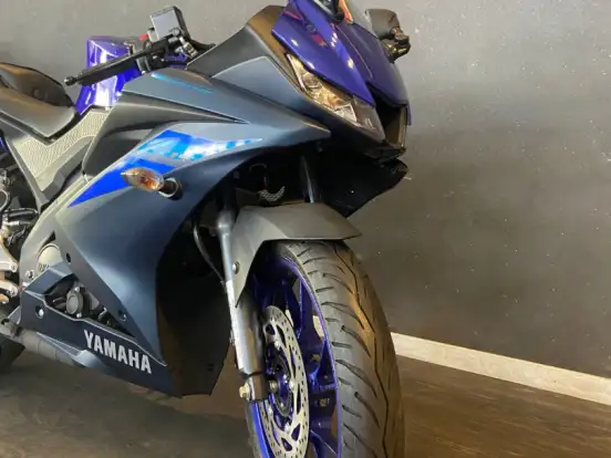 YAMAHA-YZF R15 YAMAHA-YZF R15-2025