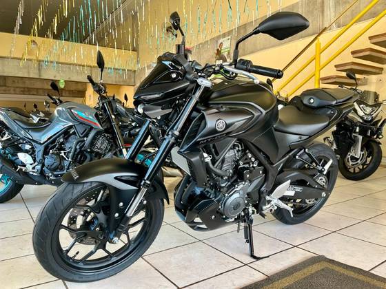 YAMAHA MT-03 CONNECTED ABS 