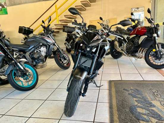 YAMAHA-MT-03 CONNECTED ABS-2025