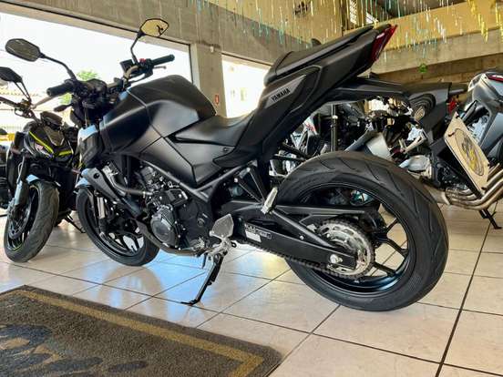 YAMAHA-MT-03 CONNECTED ABS-2025
