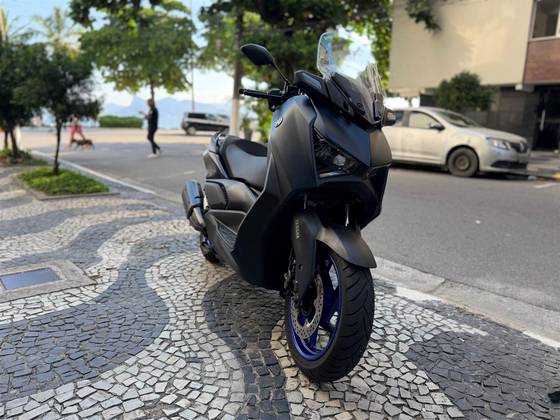 YAMAHA XMAX 250 CONNECTED ABS 
