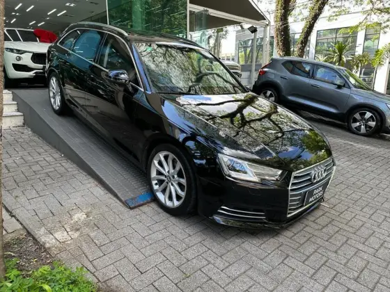 AUDI A4 2.0 TFSI AMBIENTE AVANT GASOLINA 4P S TRONIC