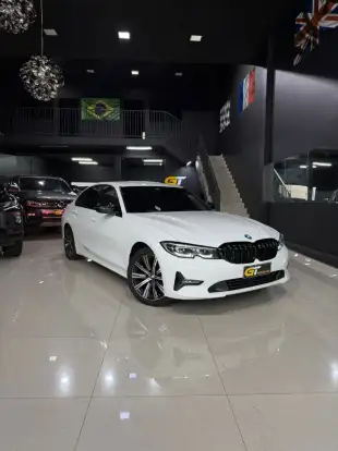BMW-320i-2020