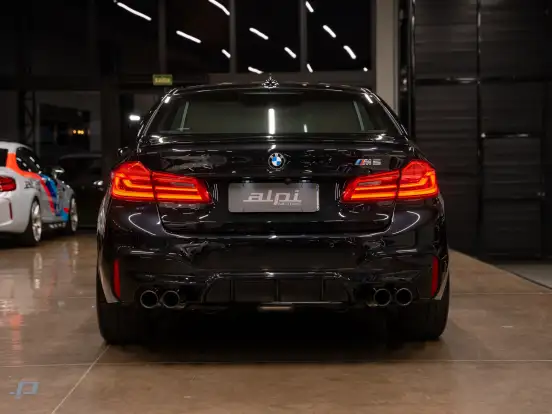 BMW-M5-2018