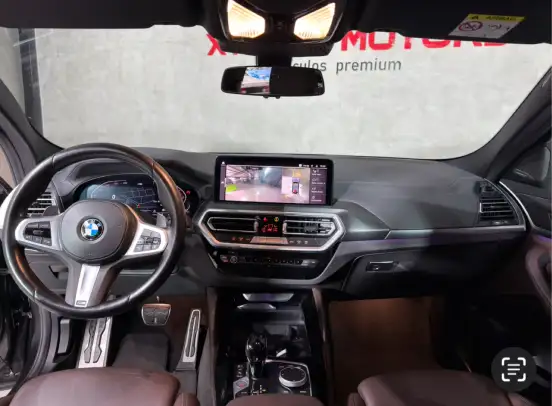 BMW-X4-2022