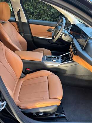 BMW-320i-2024