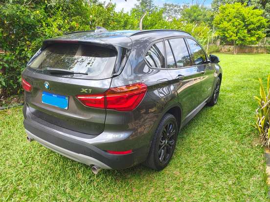 BMW-X1-2.0 16V TURBO ACTIVEFLEX SDRIVE20I 4P AUTOMÁTICO BMW-X1-2018