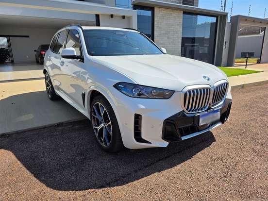 BMW-X5-3.0 I6 TURBO HÍBRIDO XDRIVE50E X-LINE AUTOMÁTICO BMW-X5-2025