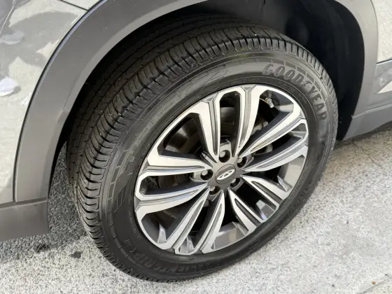 /en/city/cate-car-used-car/caoa-chery-tiggo-8-2025-1-6-tgdi-gasoline-txs-max-drive-dct-44648013697713152/-12