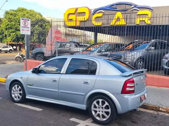 CHEVROLET ASTRA 2.0 MPFI ADVANTAGE 8V FLEX 4P MANUAL