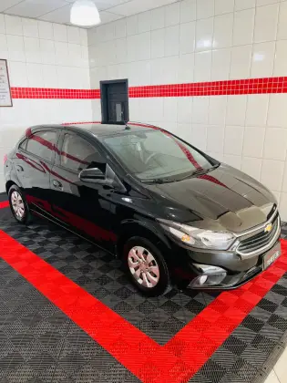 CHEVROLET ONIX 1.0 MPFI LT 8V FLEX 4P MANUAL