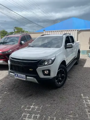 CHEVROLET S10 2.8 16V TURBO DIESEL HIGH COUNTRY CD 4X4 AUTOMÁTICO