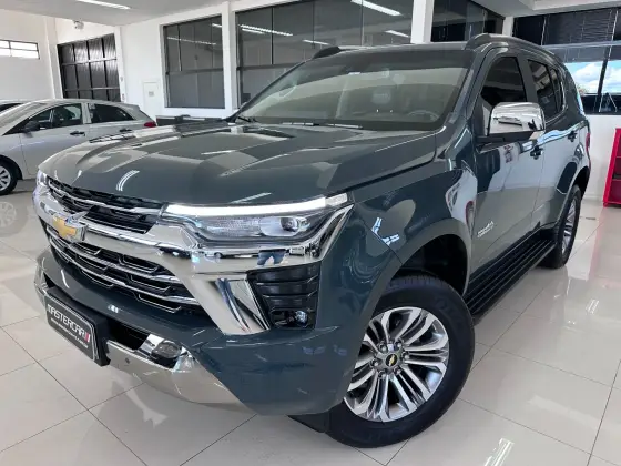 CHEVROLET TRAILBLAZER 2.8 16V TURBO DIESEL HIGH COUNTRY 7L 4X4 AUTOMÁTICO
