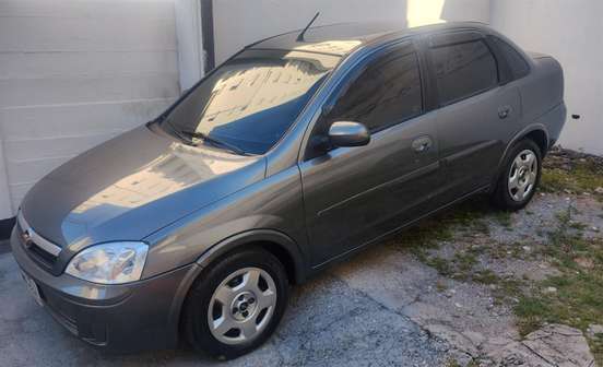 CHEVROLET-CORSA-2004