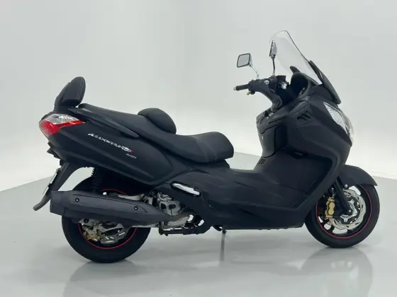DAFRA MAXSYM 400i 