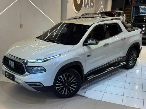 FIAT TORO 2.0 16V TURBO DIESEL RANCH 4WD AT9