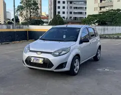 FORD FIESTA 1.0 ROCAM HATCH 8V FLEX 4P MANUAL FORD FIESTA 1.0 ROCAM HATCH 8V FLEX 4P MANUAL
