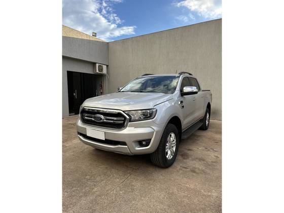 FORD RANGER 3.2 LIMITED 4X4 CD 20V DIESEL 4P AUTOMÁTICO