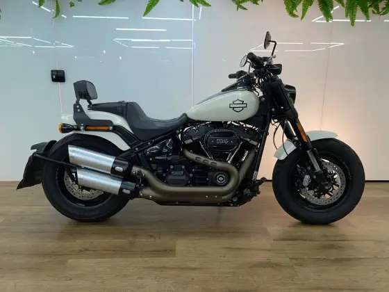 HARLEY-DAVIDSON SOFTAIL FAT BOB 114 