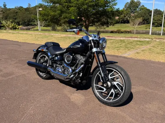 HARLEY-DAVIDSON SPORT GLIDE 