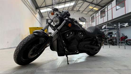 HARLEY-DAVIDSON-V-ROD-2005