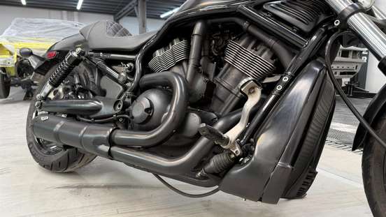 HARLEY-DAVIDSON-V-ROD-2005
