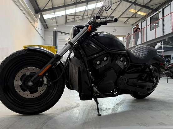 HARLEY-DAVIDSON-V-ROD HARLEY-DAVIDSON-V-ROD-2005