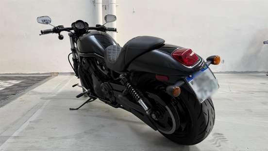 HARLEY-DAVIDSON-V-ROD-2005