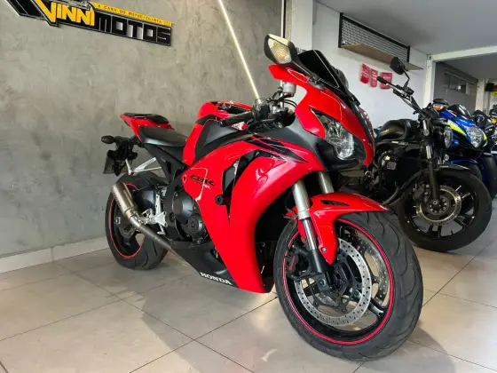 HONDA CBR 1000RR 