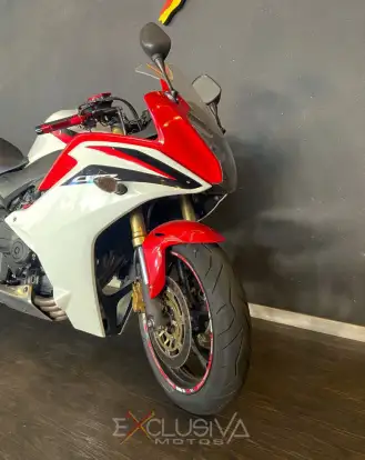 HONDA-CBR 600F-2012