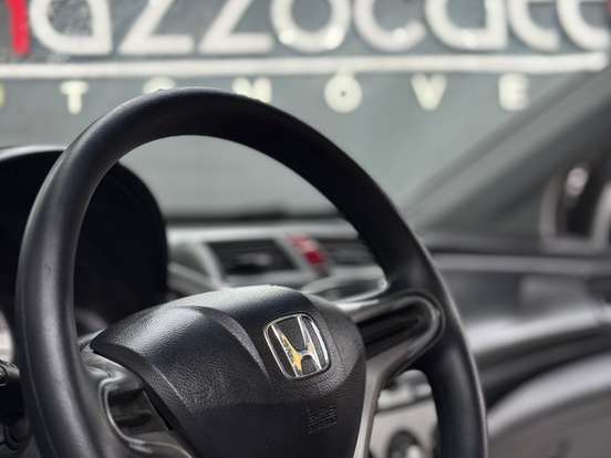 HONDA-CITY-1.5 LX 16V FLEX 4P MANUAL HONDA-CITY-2012