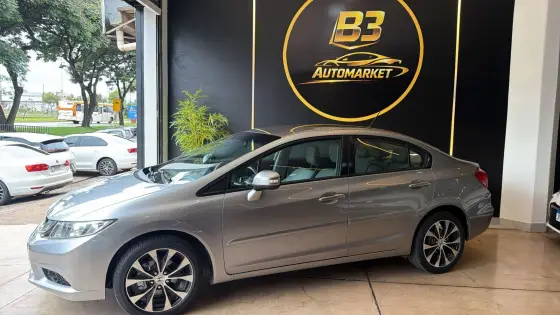HONDA CIVIC 2.0 LXR 16V FLEX 4P AUTOMÁTICO HONDA CIVIC 2.0 LXR 16V FLEX 4P AUTOMÁTICO