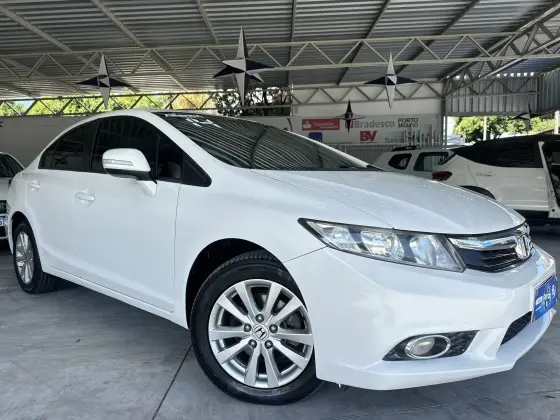 HONDA CIVIC 2.0 LXR 16V FLEX 4P AUTOMÁTICO HONDA CIVIC 2.0 LXR 16V FLEX 4P AUTOMÁTICO